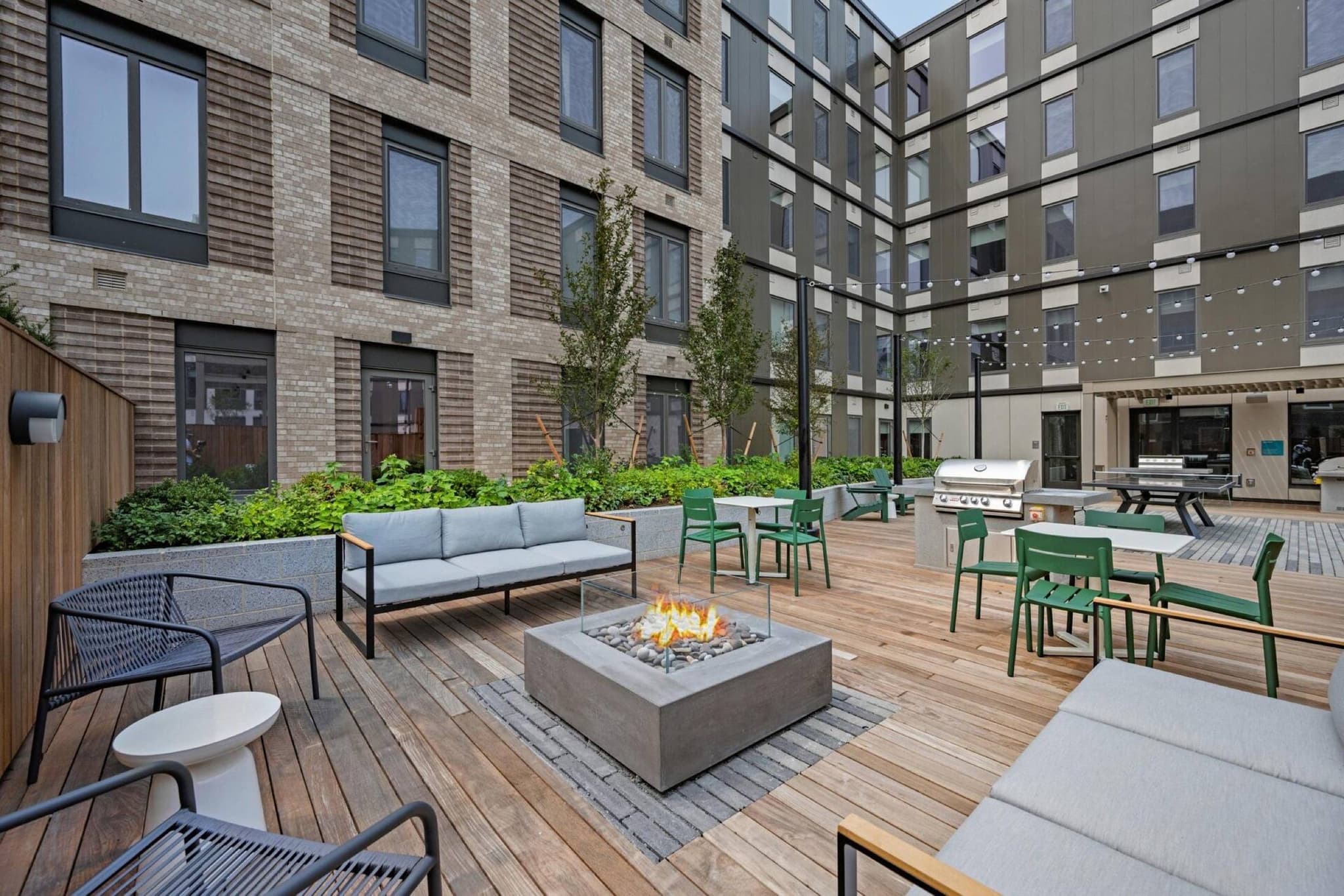 Center & Stone — view 5