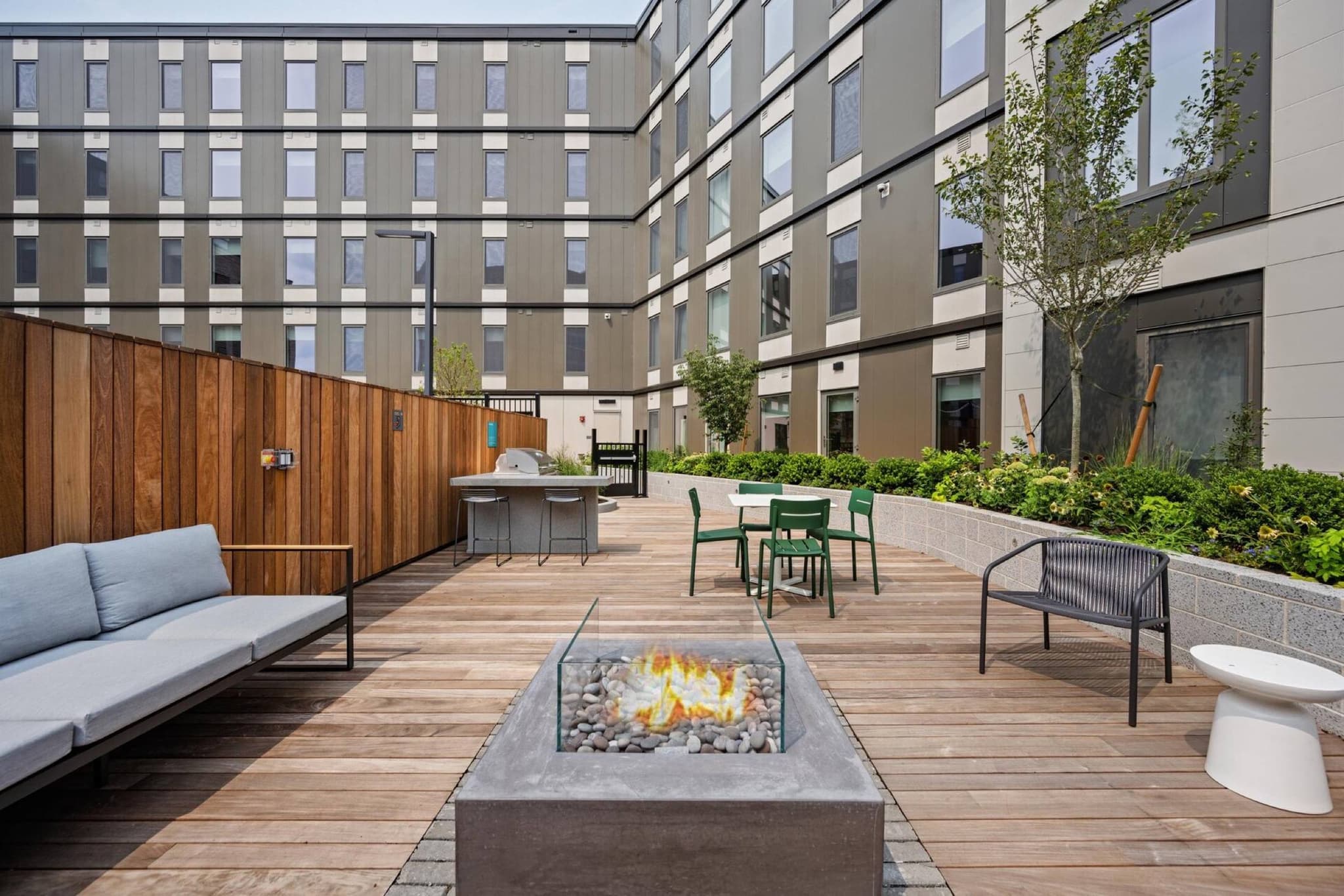 Center & Stone — view 6