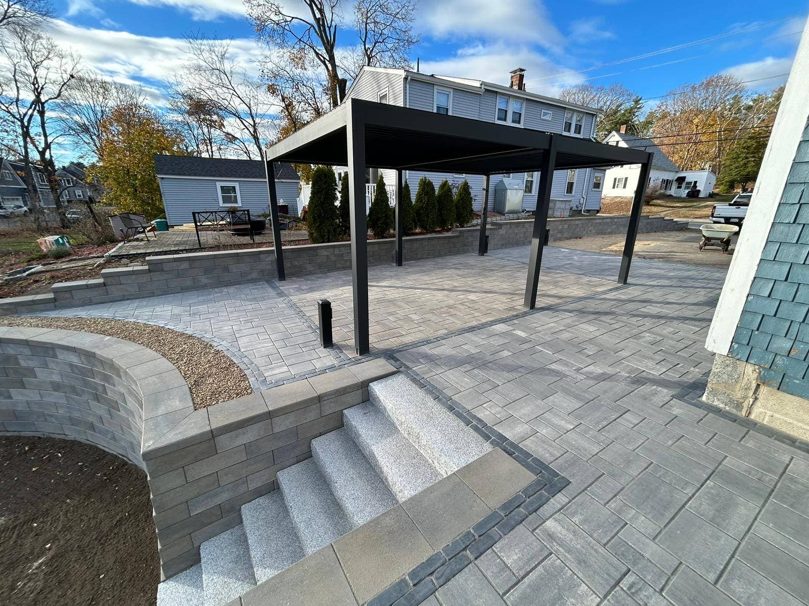 Holloway Residence — Residential landscape by Hynes Landscaping